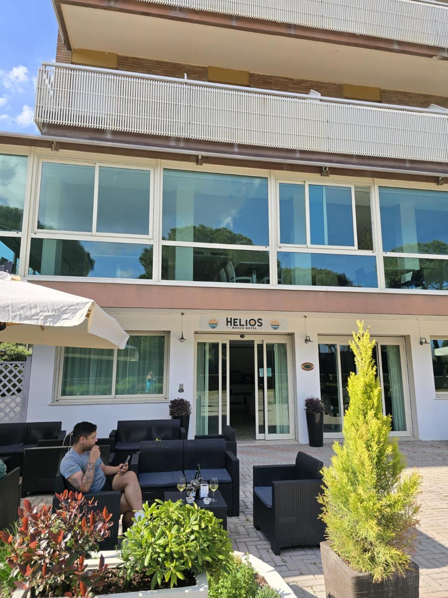Hotel Helios Beach Milano Marittima Ngoại thất bức ảnh