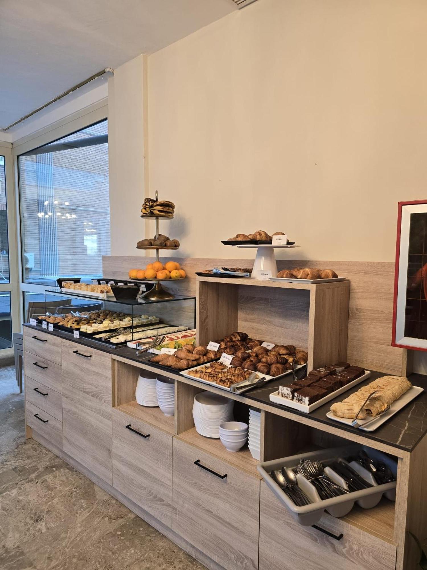 Hotel Helios Beach Milano Marittima Ngoại thất bức ảnh