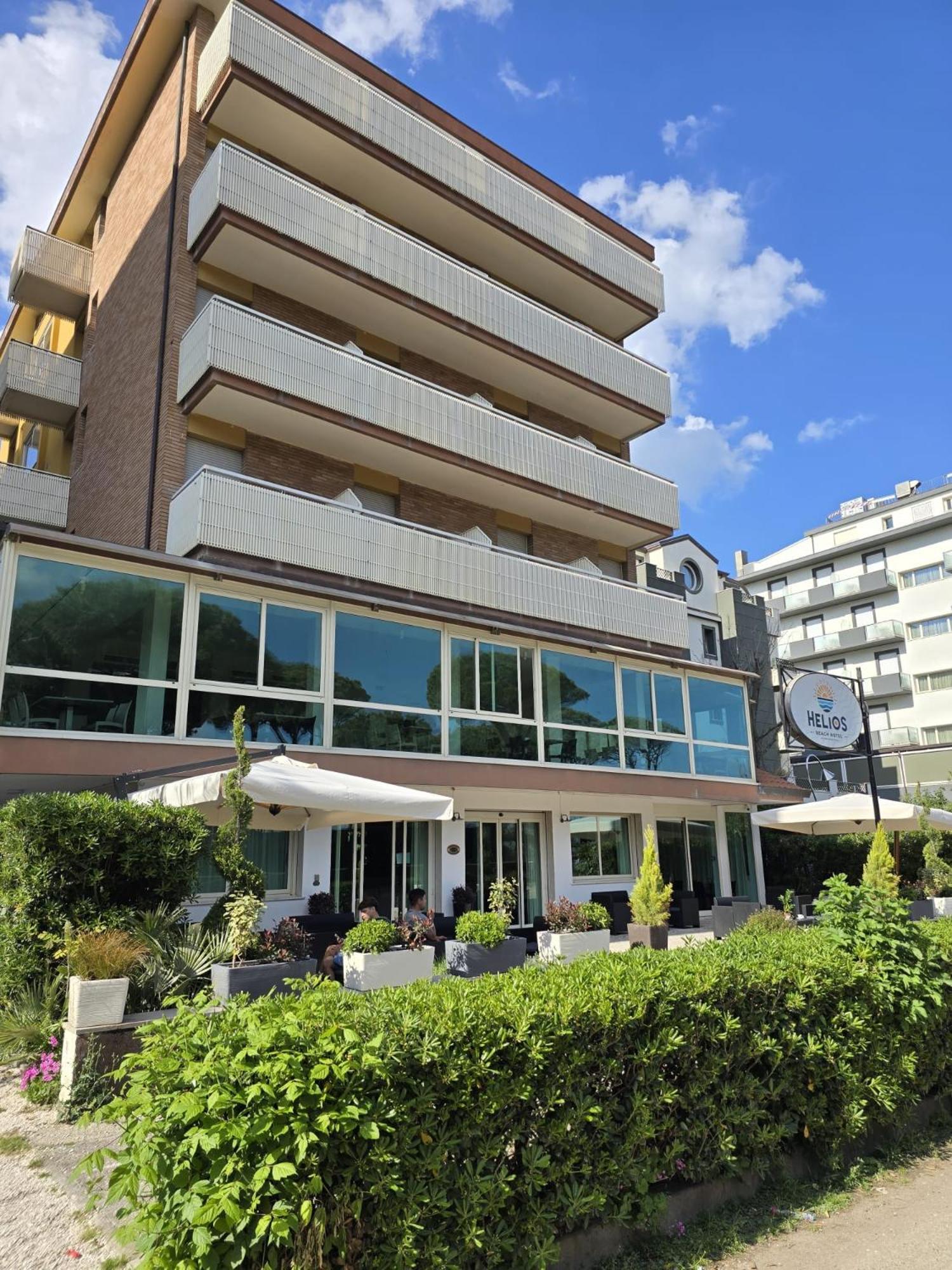 Hotel Helios Beach Milano Marittima Ngoại thất bức ảnh