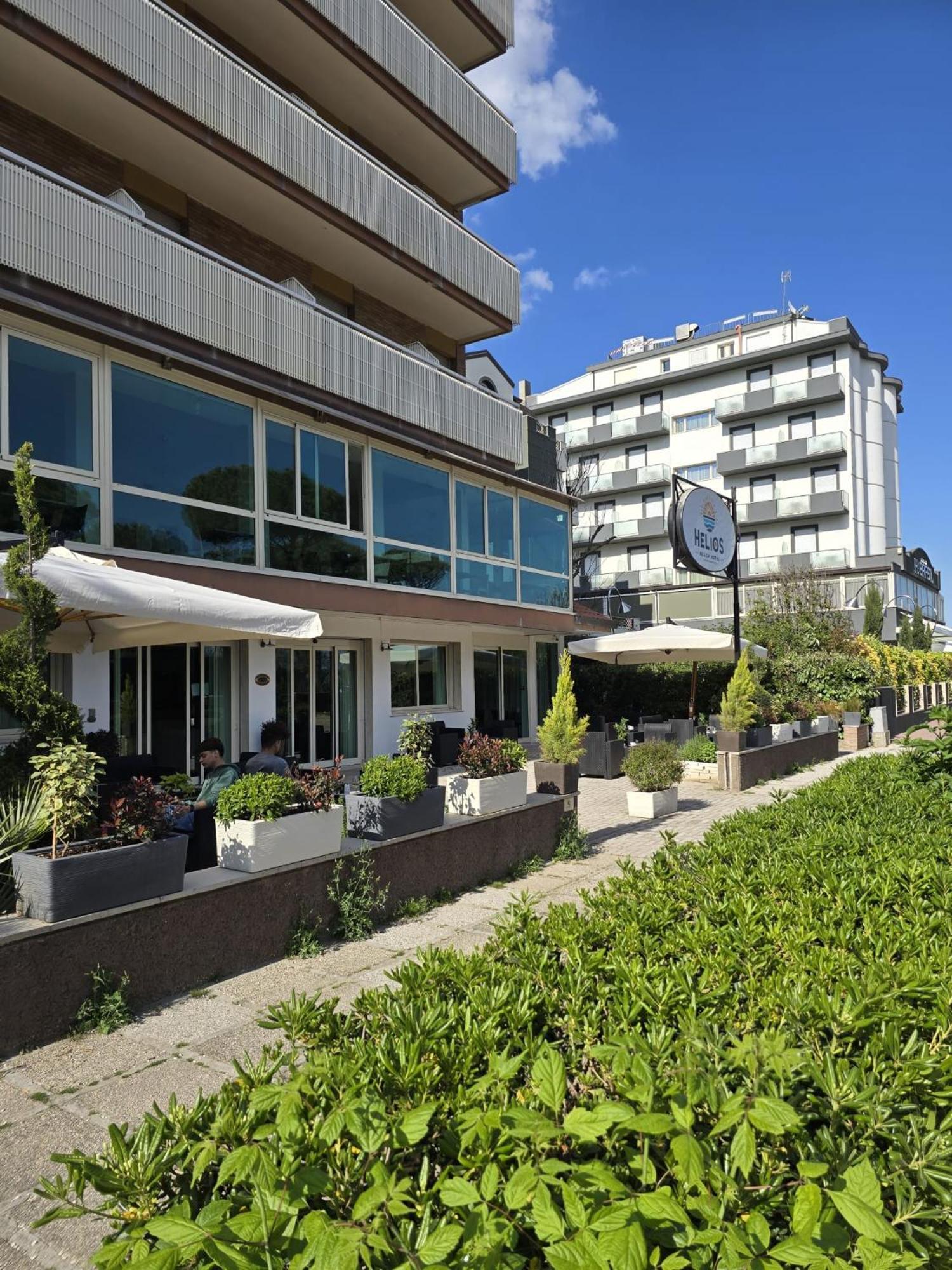 Hotel Helios Beach Milano Marittima Ngoại thất bức ảnh